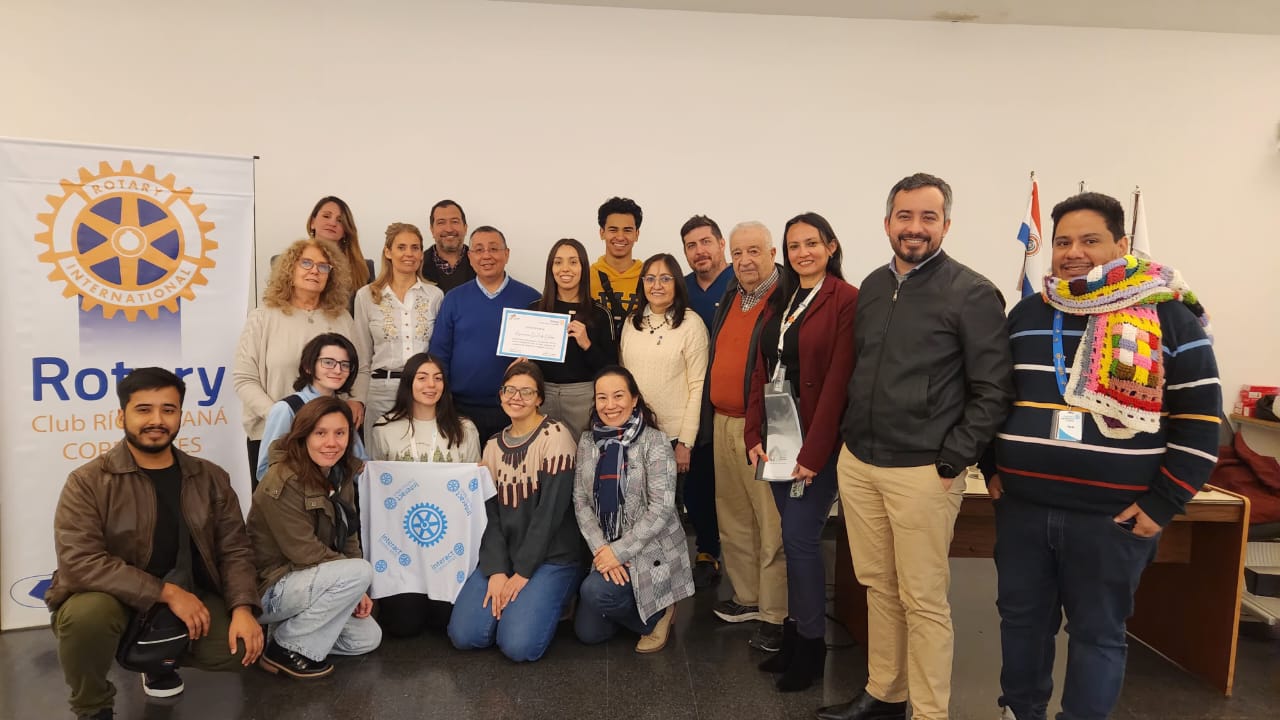 Cultura y sociedad: encuentro con la Asociación Civil 8 de Octubre